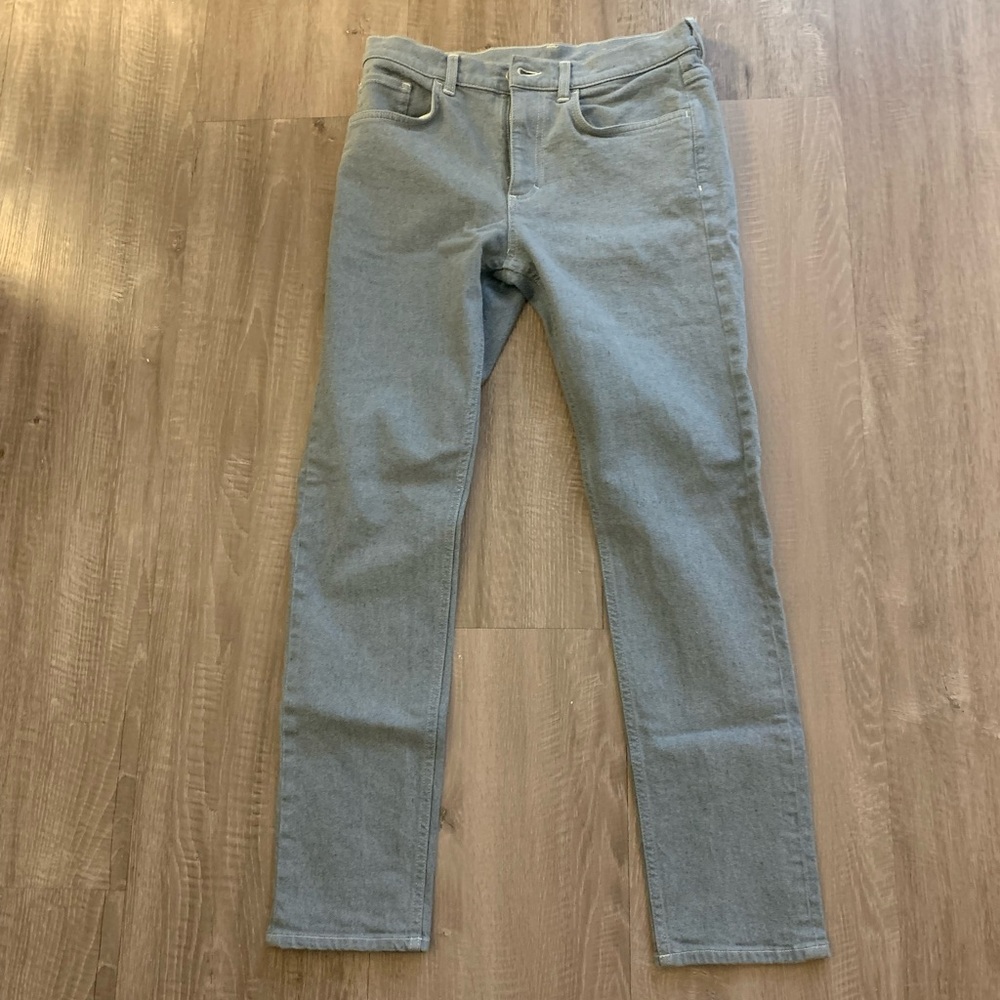 COS light blue slim jean 31/32